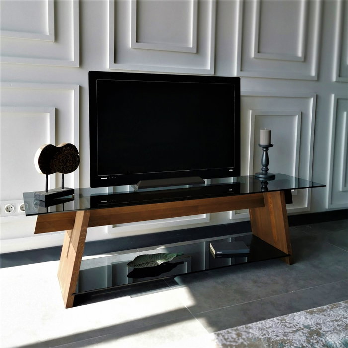 Hanah Home Soporte de TV en Nogal y Negro